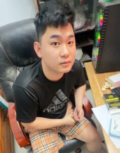 Cảnh xót xa khi người đàn ông lặn xuống tìm 5 cháu ở Phú Thọ